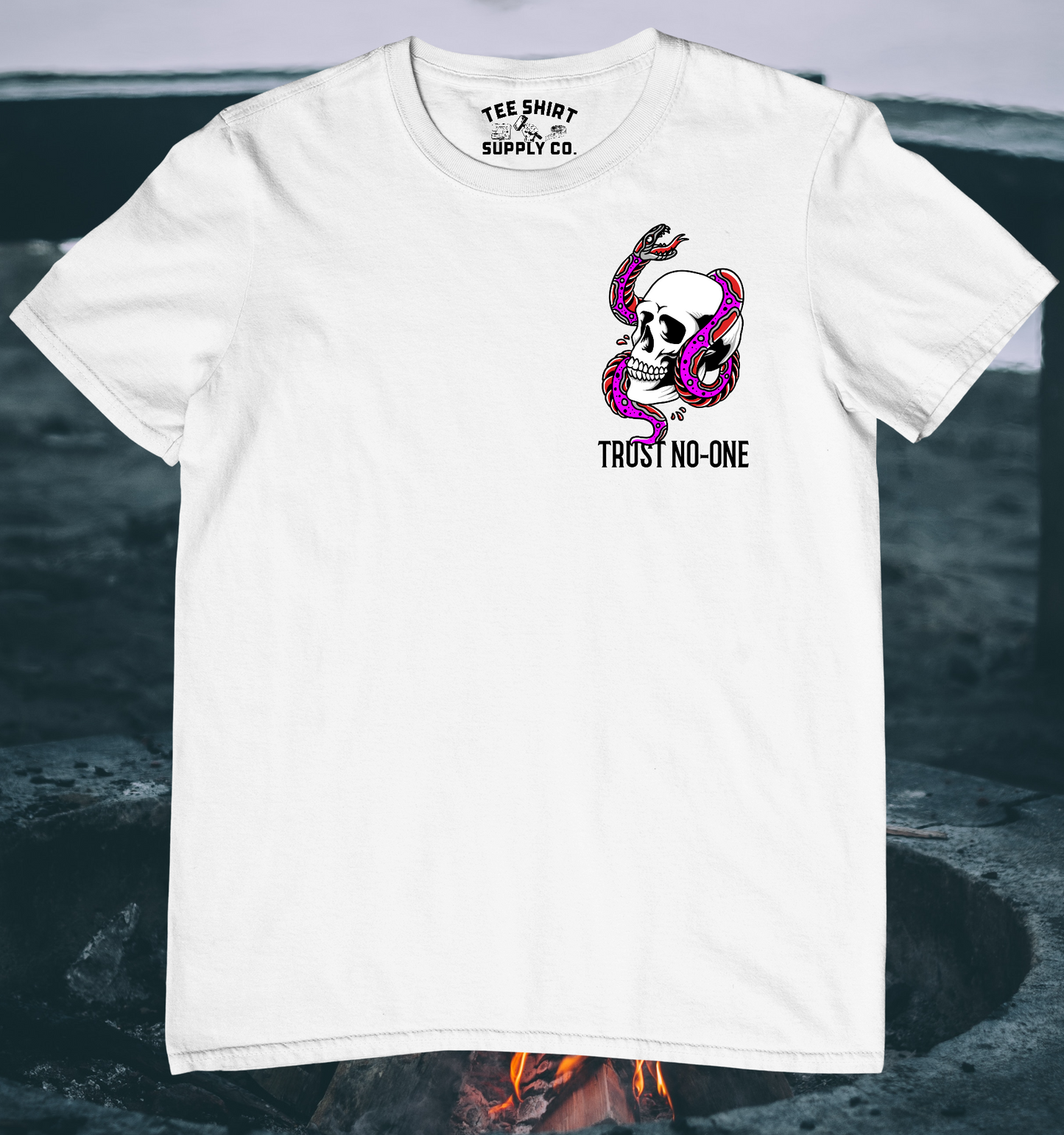 'TRUST NO-ONE' SKULL TATTOO TEE SHIRT