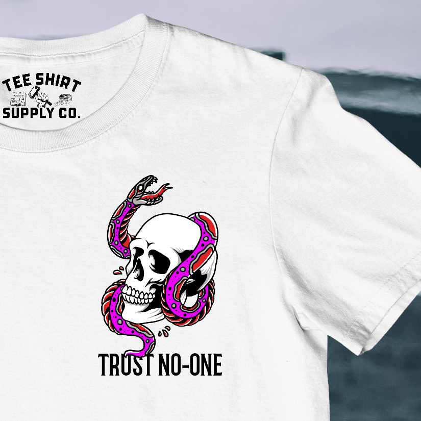 'TRUST NO-ONE' SKULL TATTOO TEE SHIRT